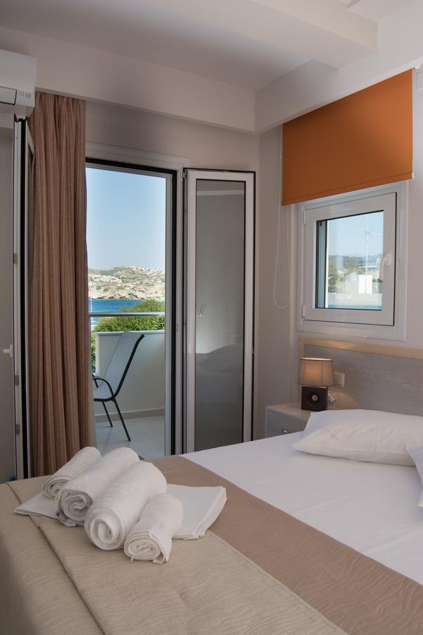 Sirena Superior Aparthotel Agia Pelagia Екстериор снимка