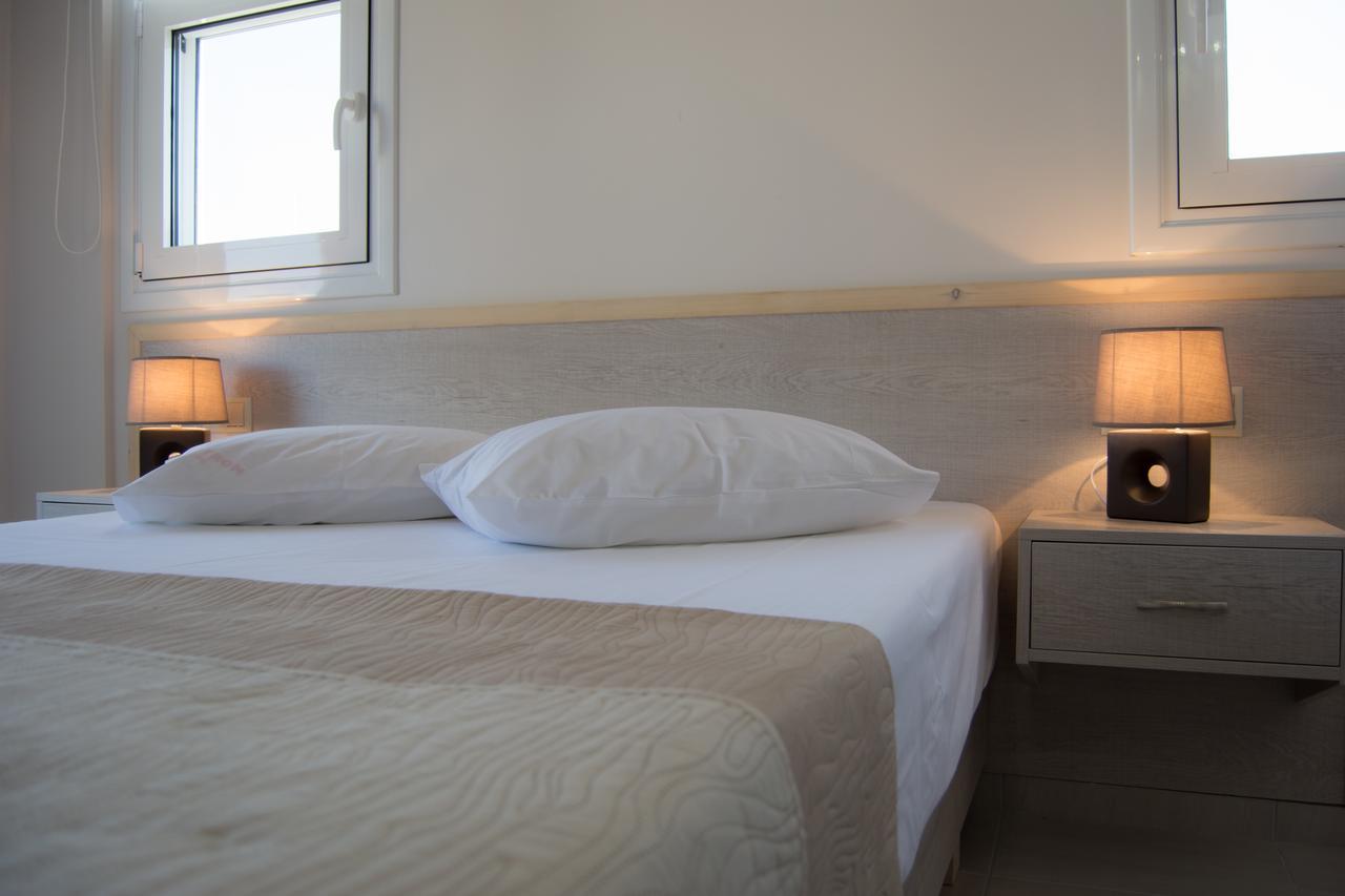 Sirena Superior Aparthotel Agia Pelagia Екстериор снимка