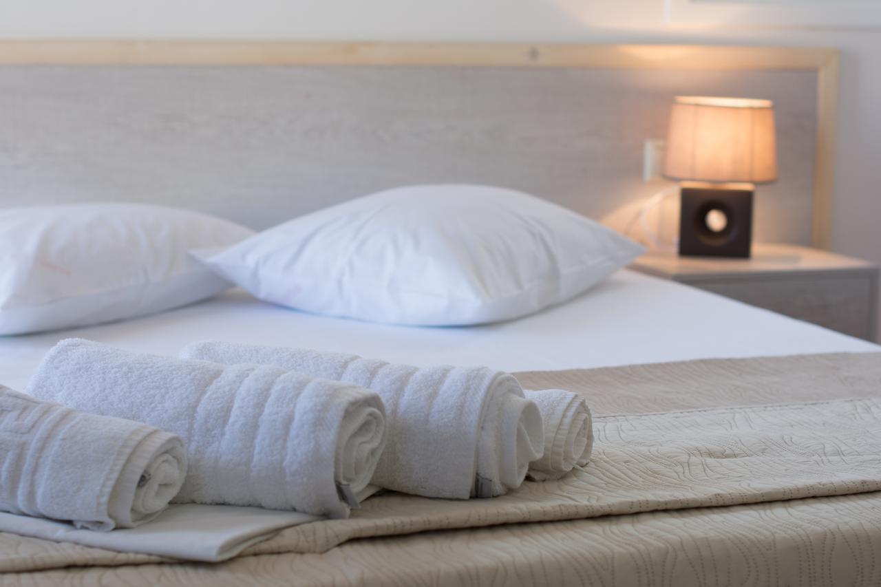 Sirena Superior Aparthotel Agia Pelagia Екстериор снимка