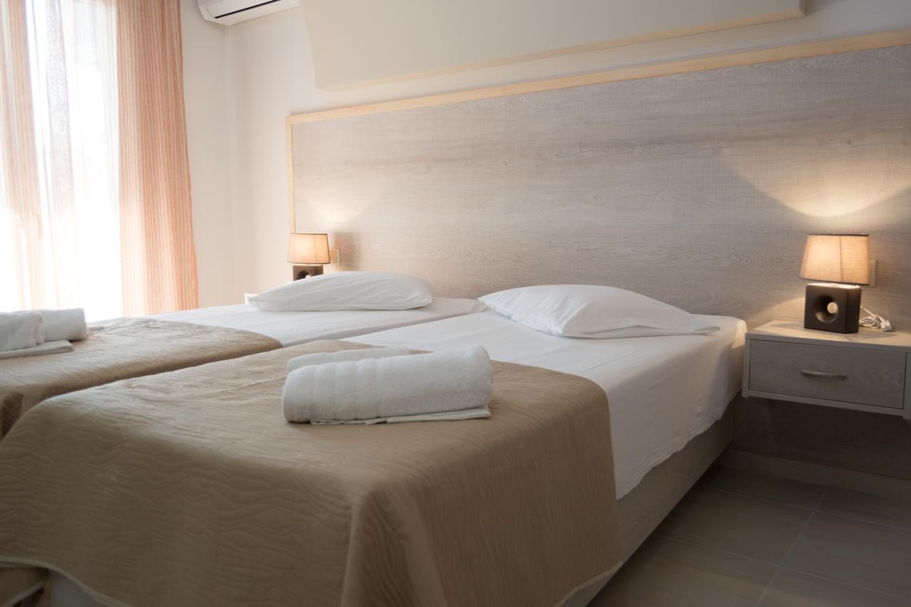 Sirena Superior Aparthotel Agia Pelagia Екстериор снимка